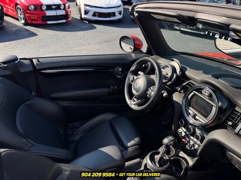 Used 2019 MINI Cooper S w/ Signature Upholstery Package FWD image 23