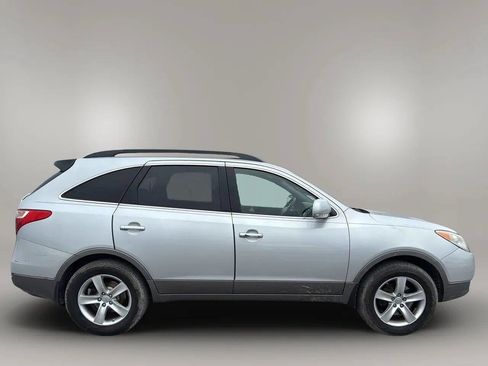 Used 2010 Hyundai Veracruz Limited FWD image 8