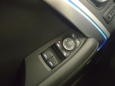 Used 2019 Chevrolet Camaro SS image 28