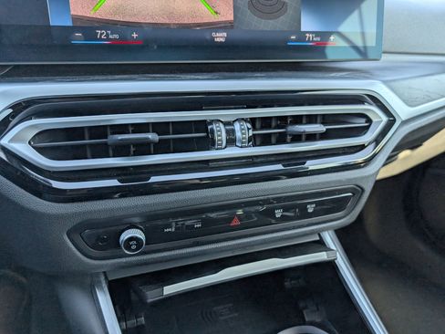 Used 2024 BMW 430i Convertible image 16