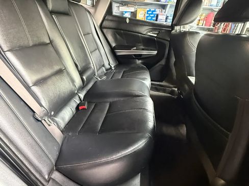 Used 2013 Honda Crosstour EX-L image 19
