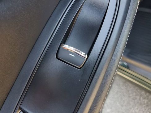 Certified 2023 Subaru Forester Touring AWD/4WD image 15