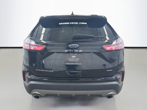 Used 2024 Ford Edge Titanium w/ Equipment Group 301A AWD/4WD image 9