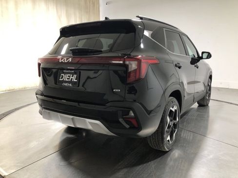 New 2025 Kia Seltos EX image 11