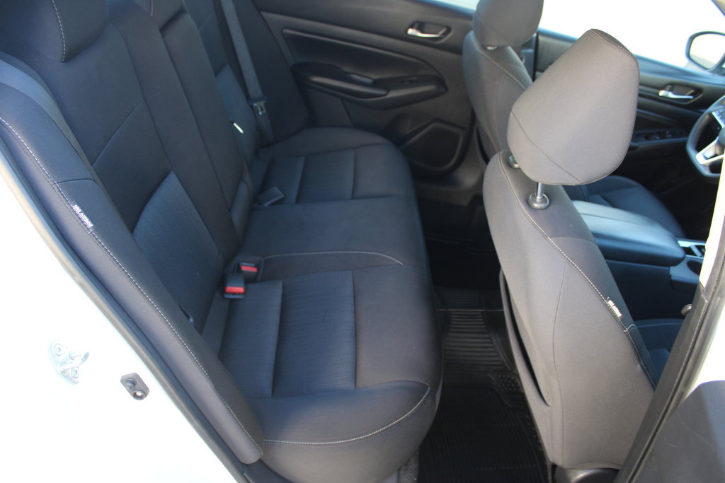 Used 2020 Nissan Altima 2.5 S FWD image 11