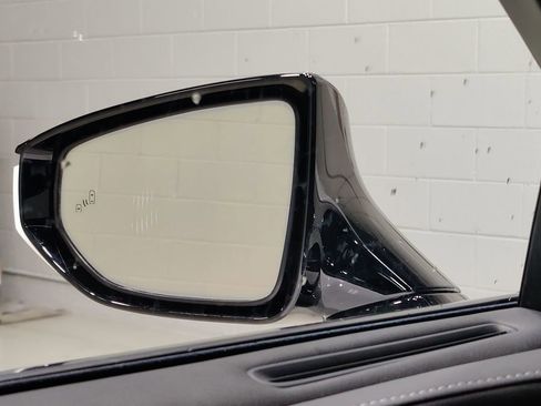 Used 2022 Lexus LS 500 F Sport image 54