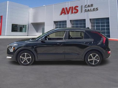 Used 2025 Kia Niro LX FWD image 10