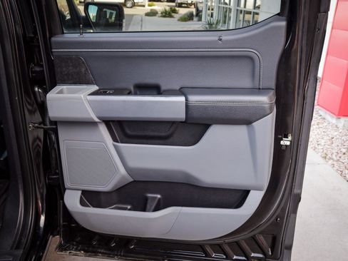 Used 2022 Ford F150 XLT w/ Equipment Group 302A High image 29