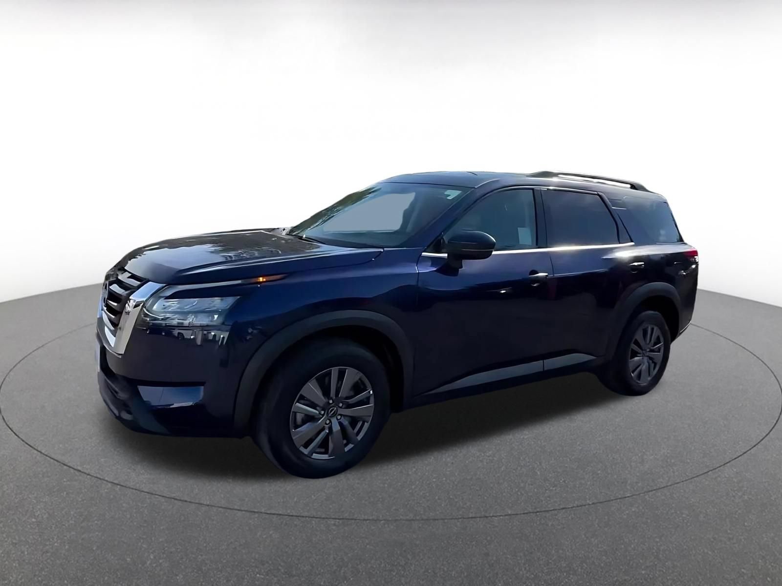 Used 2025 Nissan Pathfinder SV FWD image 7