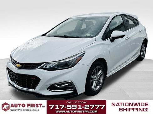 Used 2017 Chevrolet Cruze LT w/ Convenience Package image 3