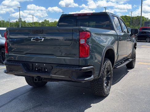 Certified 2026 Chevrolet Silverado 1500 ZR2 w/ Dark Appearance Package AWD/4WD image 5