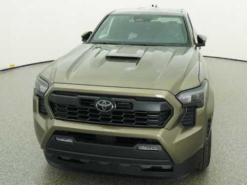 New 2026 Toyota Tacoma TRD Sport image 2