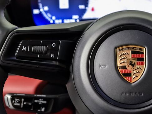 Certified 2025 Porsche Macan 4S Electric w/ Premium Package image 10