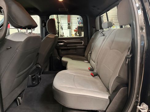 Certified 2024 RAM 2500 Big Horn w/ Level 2 Equipment Group AWD/4WD image 32