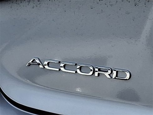 Certified 2025 Honda Accord SE image 28