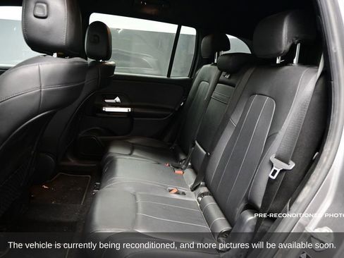 Used 2021 Mercedes-Benz GLB 250 image 7