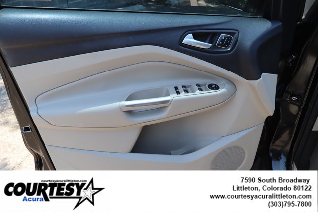 Used 2014 Ford Escape Titanium AWD/4WD image 22