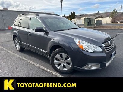 Used 2011 Subaru Outback 3.6R Limited w/ PWR Moonroof Pkg