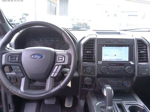 Used 2019 Ford F150 XLT w/ Equipment Group 302A Luxury AWD/4WD image 11