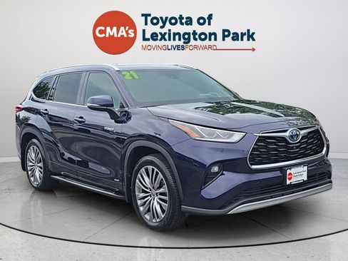 Used 2021 Toyota Highlander Platinum AWD/4WD image 7