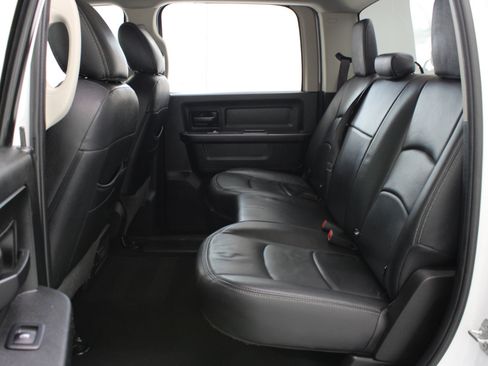 Used 2019 RAM 1500 Tradesman w/ Tradesman SXT Package image 34