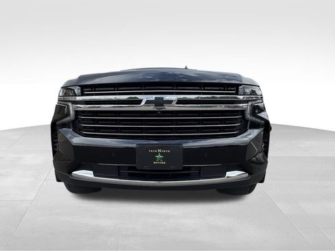 Used 2023 Chevrolet Tahoe LT w/ Luxury Package AWD/4WD image 4