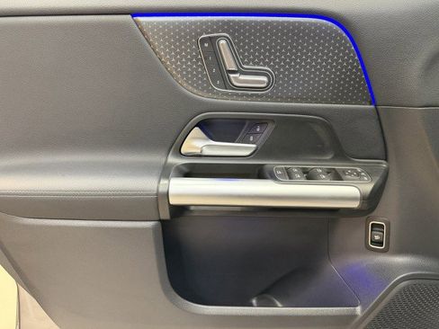 Certified 2025 Mercedes-Benz GLA 250 image 26