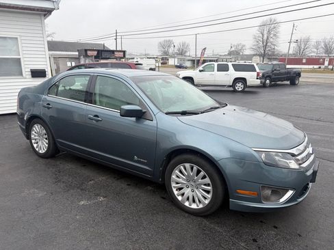 Used 2011 Ford Fusion Hybrid w/ 502A Rapid Spec Order Code image 11