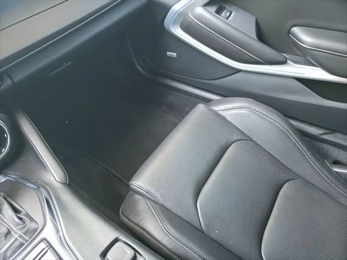 Used 2024 Chevrolet Camaro LT RWD image 27