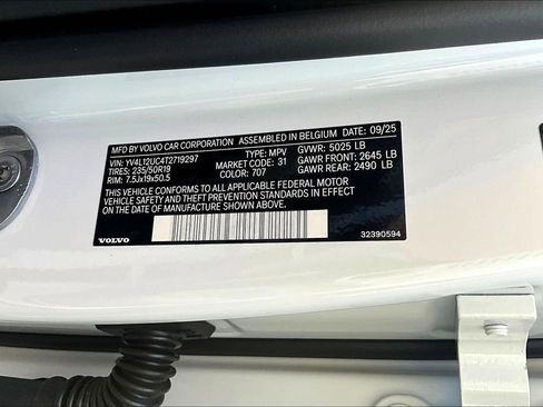 New 2026 Volvo XC40 B5 Plus w/ Protection Package Premier AWD/4WD image 36