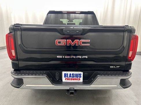 Used 2022 GMC Sierra 1500 SLT image 5