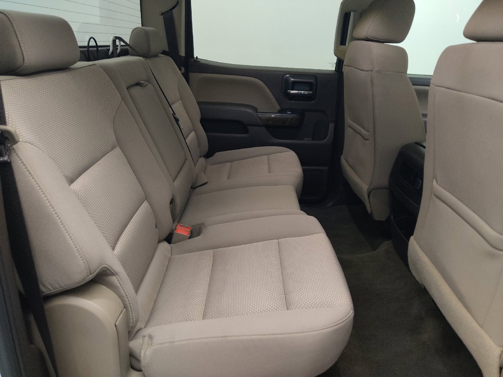 Used 2018 Chevrolet Silverado 1500 LT w/ All Star Edition RWD image 19