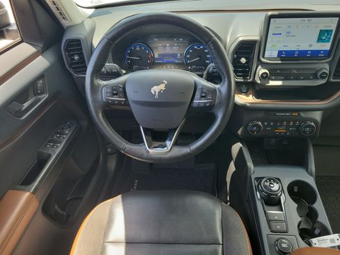 Used 2021 Ford Bronco Sport Outer Banks AWD/4WD image 16