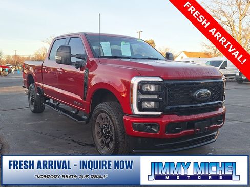Used 2026 Ford F350 Lariat w/ Black Appearance Package image 1