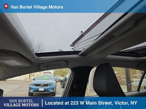 Used 2024 Toyota Prius Prime XSE Premium image 22