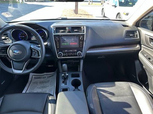 Used 2018 Subaru Outback 2.5i Limited image 23