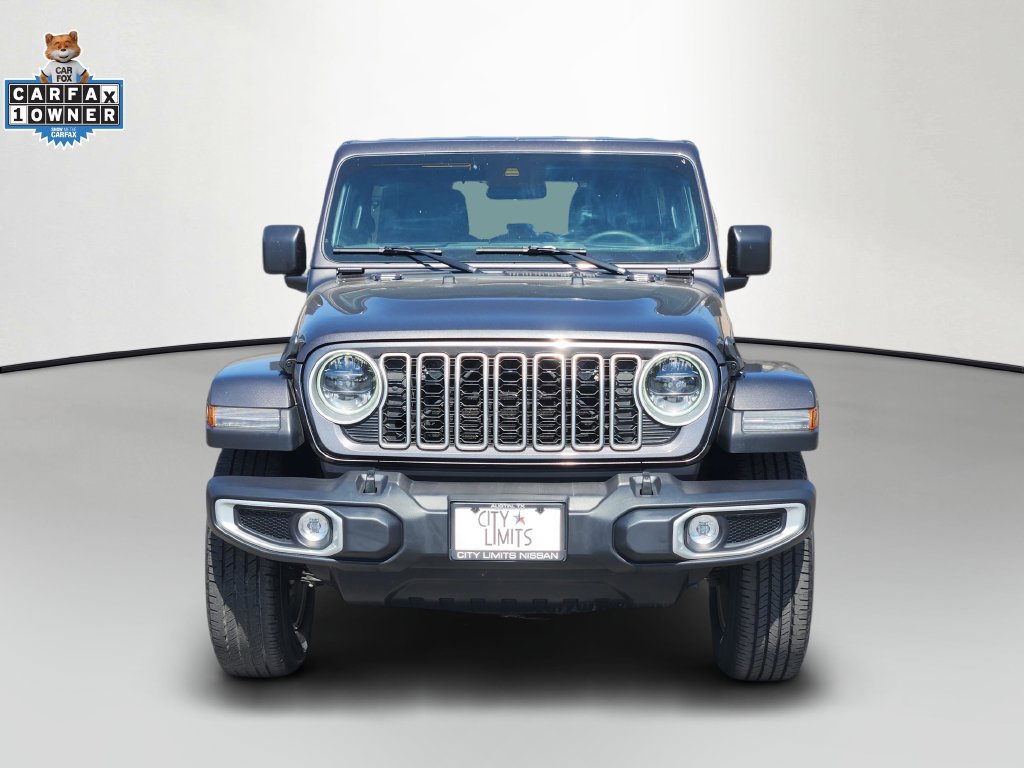 Used 2025 Jeep Wrangler Unlimited Sahara AWD/4WD image 2