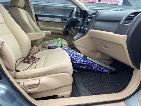 Used 2010 Honda CR-V LX image 37