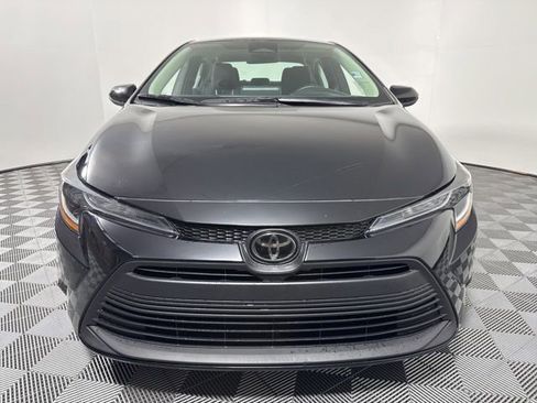 Used 2024 Toyota Corolla LE image 11
