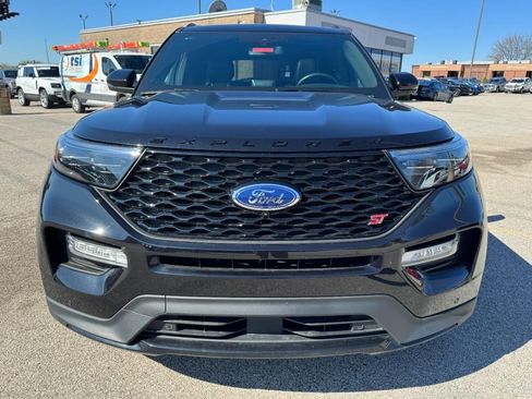 Used 2023 Ford Explorer ST w/ Equipment Group 401A image 9