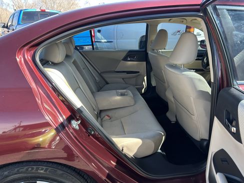 Used 2016 Honda Accord LX image 9