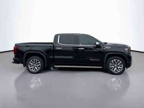 Used 2025 GMC Sierra 1500 Denali AWD/4WD image 8