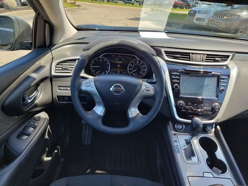 Used 2017 Nissan Murano S w/ Navigation Package AWD/4WD image 12