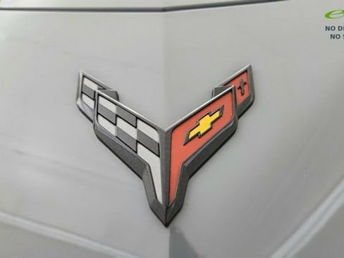 Used 2024 Chevrolet Corvette Stingray Premium Conv w/ 3LT RWD image 21