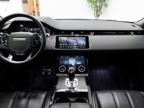 Used 2020 Land Rover Range Rover Evoque R-Dynamic S image 5