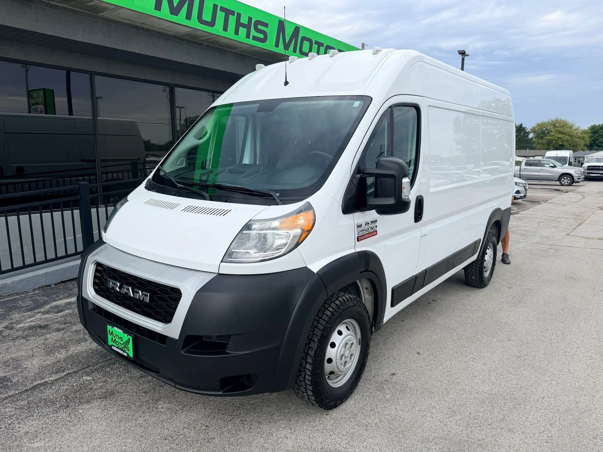 Used 2019 RAM ProMaster 2500 FWD image 1