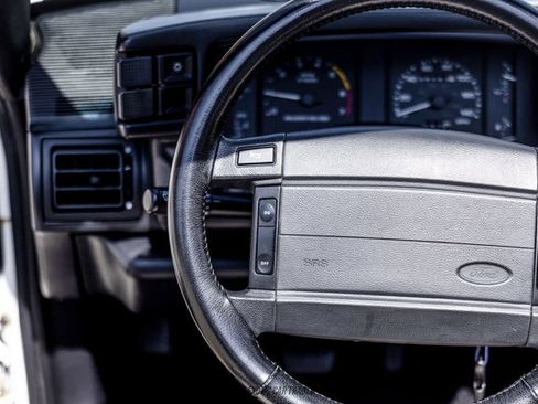 Used 1993 Ford Mustang LX RWD image 62