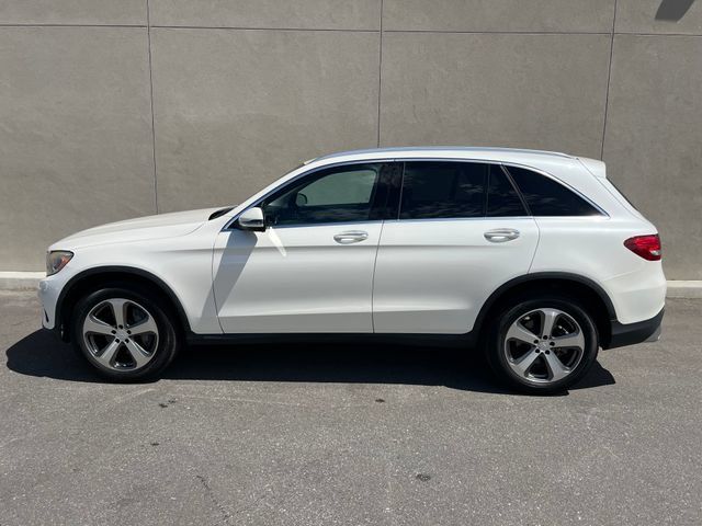 Used 2016 Mercedes-Benz GLC 300 image 4