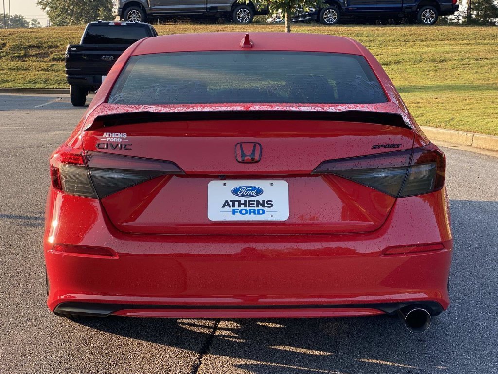 Used 2025 Honda Civic Sport image 4