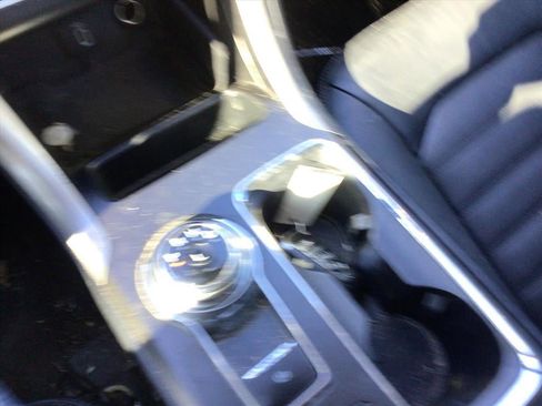 Used 2018 Ford Fusion SE w/ Equipment Group 602A image 23